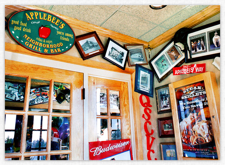 APPLEBEE'S Lobby in Huntsville, AL.