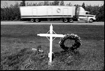 Kimberly Ann Albertson roadside memorial - photo by Bill Sampson.
