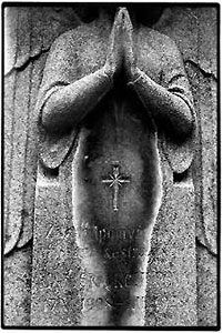 Cemetery in Hungary - photo by Stephane Burlot.