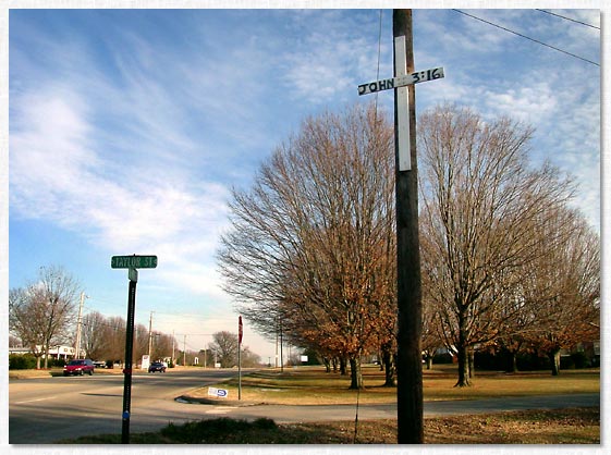 Roadside Cross - John 3:16.