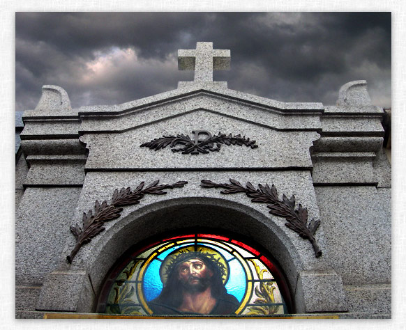 La Recoleta Cemetery photo 6 by Elliot Wright.