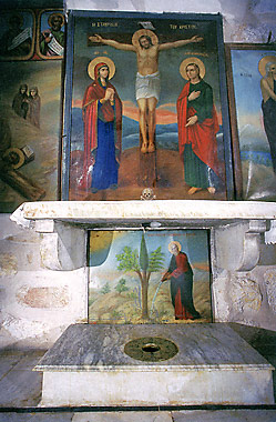 Altar - Chapel of the Tree of the Cross, photo by Garo Nalbandian.