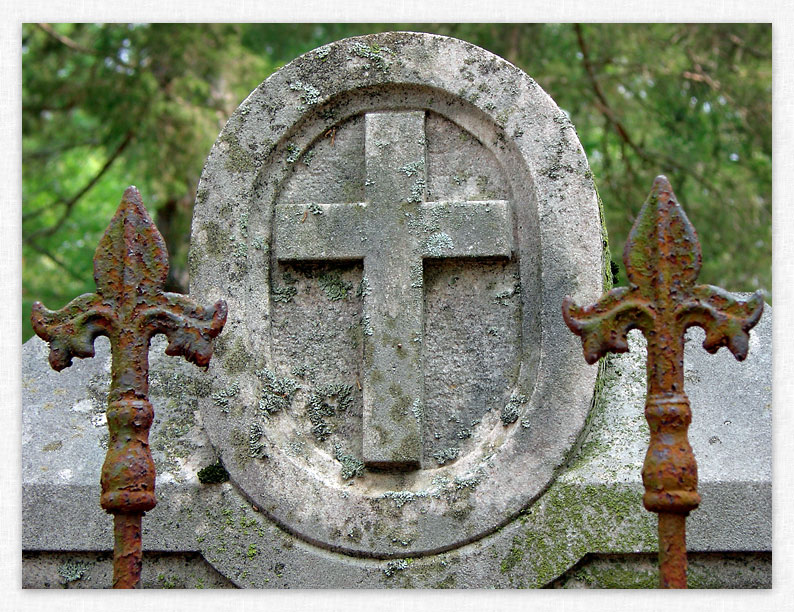 Rosalie Sullivan Davis gravestone.