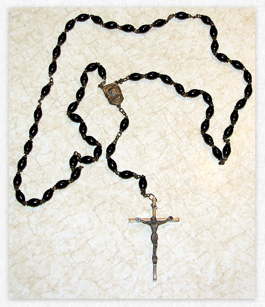 Catholic Rosary - photo by Tom Butler.