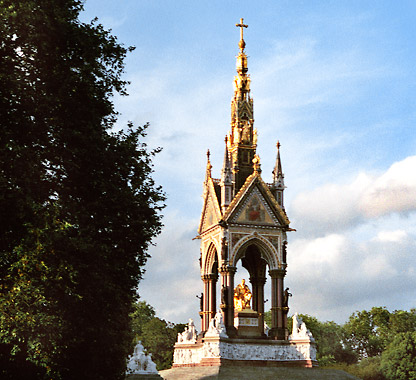 Albert Memorial, Hyde Park - photo by Thomas J. Wright.